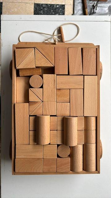 Jeux wagon en bois beschikbaar voor biedingen