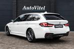 BMW 5 Serie Touring 530e M Sport Hybride | Panodak | Head-Up, Auto's, BMW, Achterwielaandrijving, 4 cilinders, Wit, 5 deurs