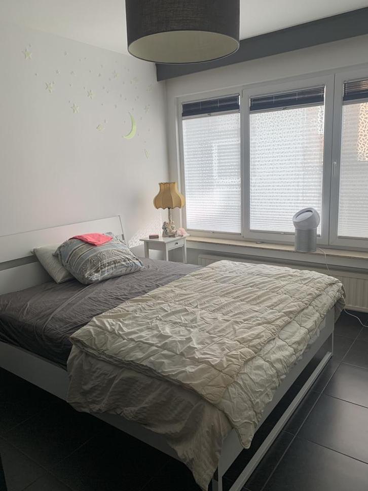Lit double complet IKEA – 160  200 cm, Huis en Inrichting, Slaapkamer | Bedden, Zo goed als nieuw, Tweepersoons, 160 cm, 200 cm