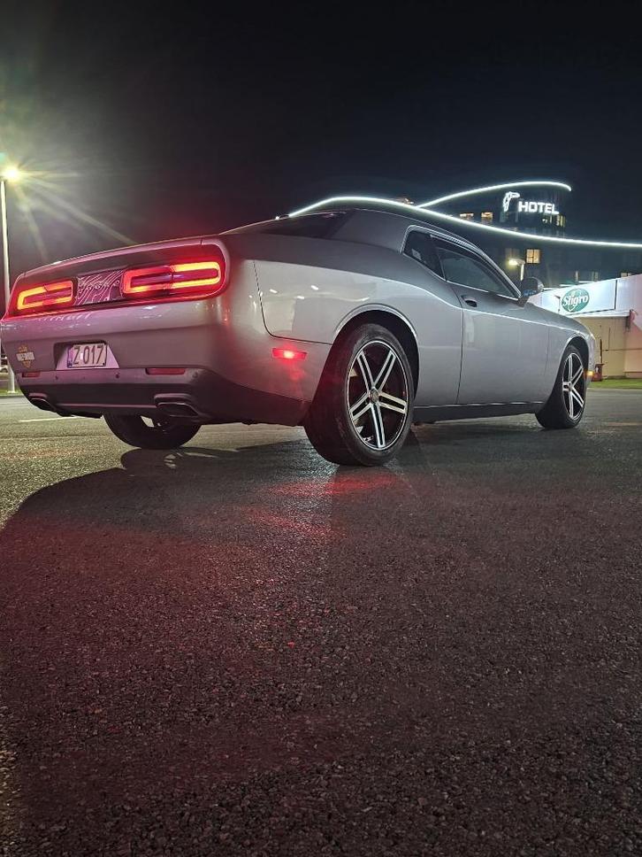 Dodge Challenger !!! 2015 3.6 V6, Auto's, Dodge, Particulier, Challenger, Benzine, Euro 6, Coupé, 3 deurs, Automaat, Overige kleuren