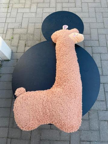 Grote lama knuffel beschikbaar voor biedingen