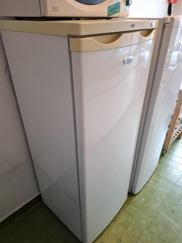 Diepvries, Elektronische apparatuur, Vriezers en Diepvrieskisten, Gebruikt, Vrijstaand, Vrieskast, 140 tot 160 cm, Minder dan 60 cm