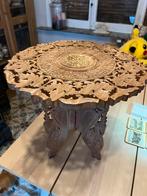 Teak houten Oosters motief bijzet tafel, Enlèvement, Comme neuf, Teck