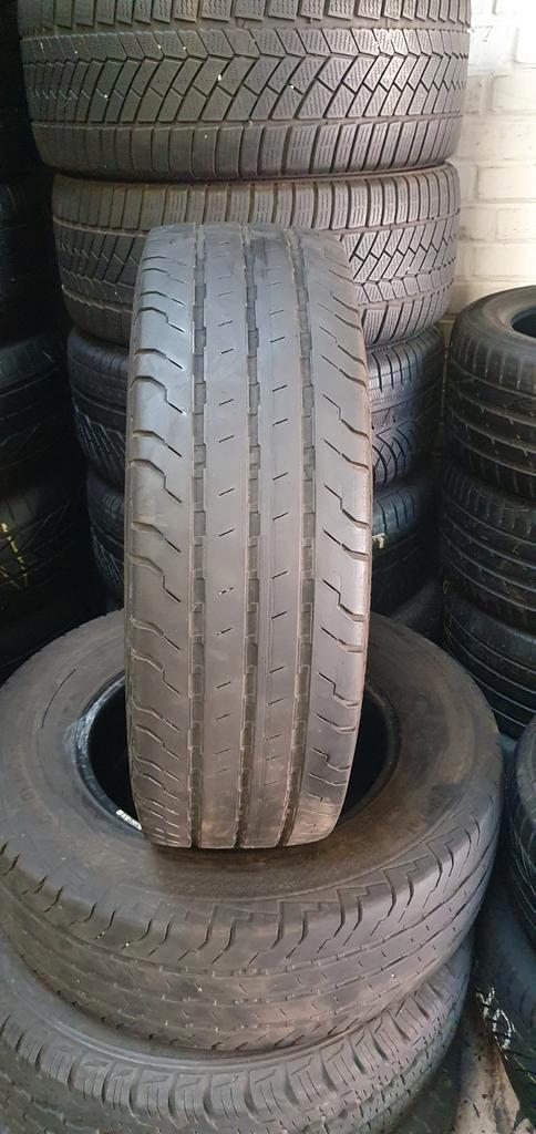 215/70r15c Continental avec montage et equilibrag, Autos : Divers, Enjoliveurs, Utilisé, Enlèvement ou Envoi