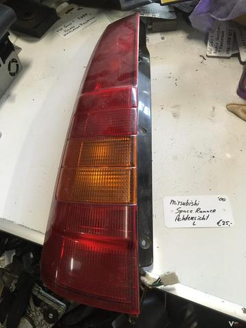 Mitsubishi Spacerunner 2000 Achterlicht Links beschikbaar voor biedingen