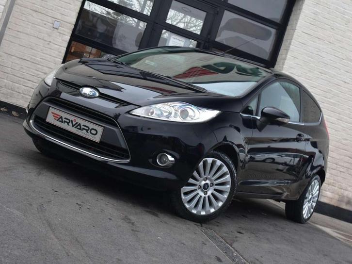 Ford Fiesta 1.25i Titanium Xenon / Airco / Garantie, Autos, Ford, Entreprise, Achat, Fiësta, ABS, Airbags, Air conditionné, Alarme
