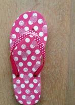 GUESS slippers maat 38 NIEUW 29,90 EURO, Kleding | Dames, Schoenen, Slippers, Guess, Nieuw, Ophalen of Verzenden