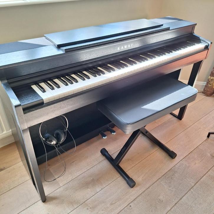 Buitenkans! Digitale piano Kawai CN-301 < 1 jaar oud, Muziek en Instrumenten, Piano's, Zo goed als nieuw, Piano, Zwart, Digitaal