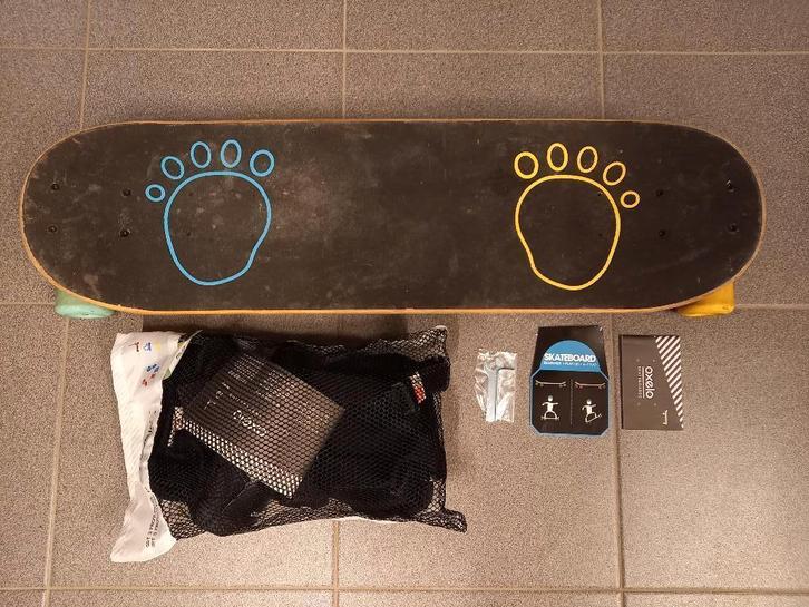 skateboard met beschermingsset, Sport en Fitness, Skateboarden, Gebruikt, Skateboard, Ophalen of Verzenden