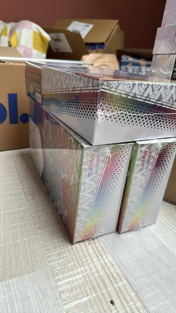 Prismatic ultra premium box, Enlèvement, Comme neuf