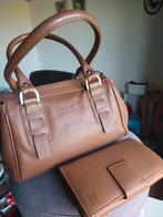 Crinkles kwaliteitslederen handtas+overslag portemon. NIEUW, Bijoux, Sacs & Beauté, Sacs | Sacs Femme, Enlèvement, Sac à main