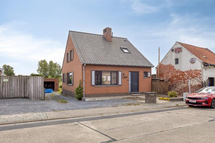 Gerenoveerde halfopen woning met uitzicht op de Broeken, Immo, Huizen en Appartementen te koop, Provincie West-Vlaanderen, 500 tot 1000 m²