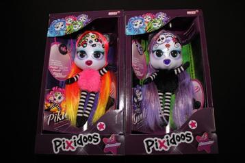 Nici Pixidoos set van 2 poppen STOCKVERKOOP LOT 2 beschikbaar voor biedingen