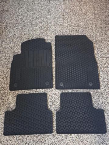 Tapis caoutchouc Opel Astra J – Excellent état, Enlèvement, Comme neuf