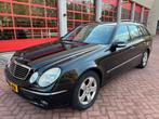 Mercedes E200 kompressor Avantgarde kombi, Auto's, Automaat, Achterwielaandrijving, Zwart, 4 cilinders