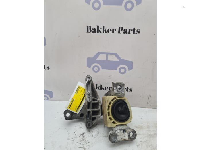 Motorsteun van een Renault Megane, Auto-onderdelen, Ophanging en Onderstel, Renault, Gebruikt, 3 maanden garantie