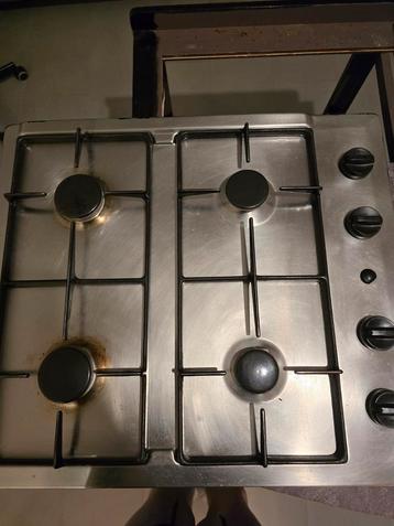 Fornuis/ gas plaat, Ophalen, 4 kookzones, Zo goed als nieuw, Inbouw