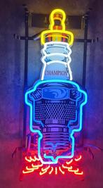 Champion bougie neon garage showroom mancave decoratie neons, Table lumineuse ou lampe (néon), Enlèvement ou Envoi, Neuf