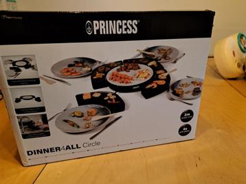 Raclette, grill en bakplaat beschikbaar voor biedingen