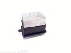 KACHELWEERSTAND Renault Clio IV (5R) (01-2012/06-2015), Gebruikt, Renault
