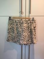 Short Essentiel, Kleding | Dames, Broeken en Pantalons, Ophalen of Verzenden, Zo goed als nieuw, Maat 36 (S)
