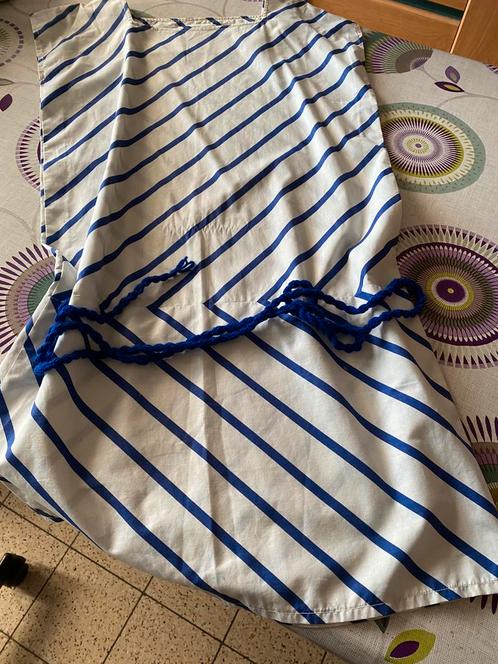 Handgemaakte jurk met lage taille maat M lees, Kleding | Dames, Grote Maten, Jurk, Ophalen of Verzenden