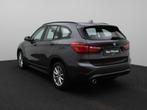 BMW X1 sDrive16d Executive | Leder | Navi | ECC | PDC | LMV, Auto's, Te koop, Zilver of Grijs, 3 cilinders, Emergency brake assist