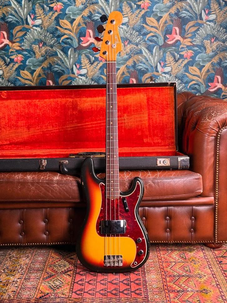 1966 Fender P-Bass, Muziek en Instrumenten, Snaarinstrumenten | Gitaren | Bas, Gebruikt, Elektrisch, Ophalen