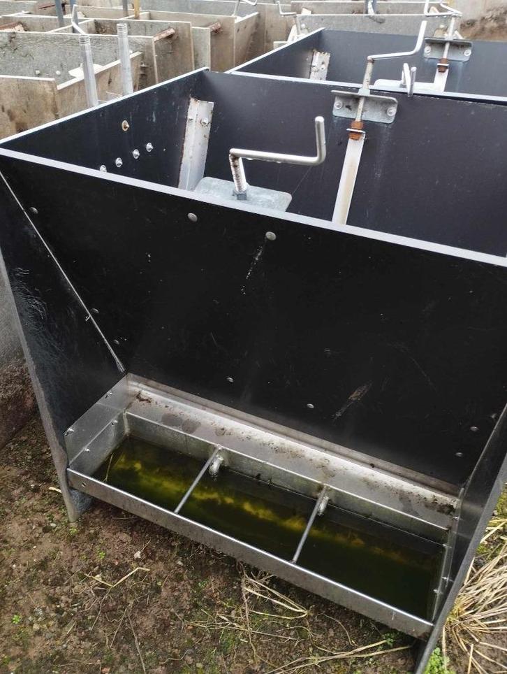 voederbakken, Doe-het-zelf en Bouw, Overige Doe-Het-Zelf en Bouw, Gebruikt, Ophalen