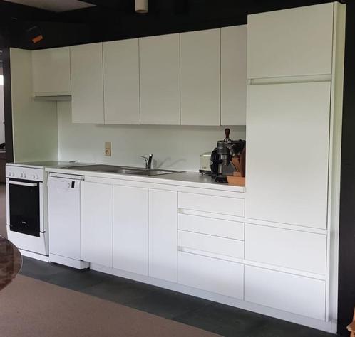 Cuisine blanche complete, Huis en Inrichting, Keuken | Complete keukens, Gebruikt, Enkelwandige keuken, Wit, Overige materialen