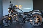 Honda Rebel 500 nieuwstaat - 635 Km - 35Kw - 2 jaar garantie, 2 cilinders, Chopper, Bedrijf, 12 t/m 35 kW