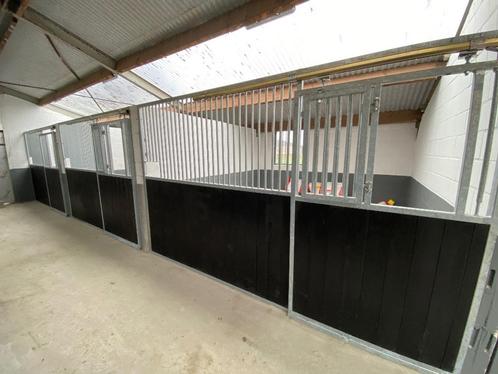 Paardenboxen, paardenstallen, stallen, voorwanden, zijwanden, Animaux & Accessoires, Box & Pâturages, Élevage, Mise à l'étable