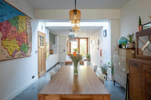 Instapklare woning met ruime tuin in rustige omgeving, Immo, Huizen en Appartementen te koop, Brugge, 200 tot 500 m², Tussenwoning