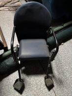 Te koop fietsstoeltje, Fietsen en Brommers, Fietsaccessoires | Fietsstoeltjes, Ophalen, Gebruikt, Achterzitje, Voetsteuntjes