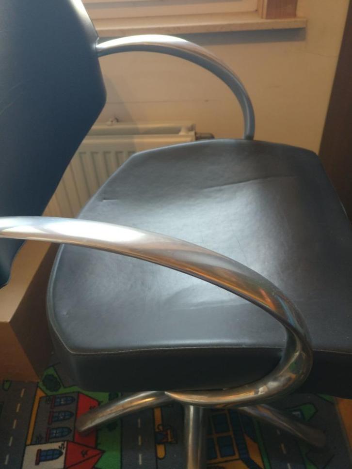 Kappersstoel merk Miletti te koop, Antiek en Kunst, Antiek | Meubels | Stoelen en Sofa's, Ophalen