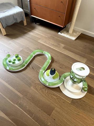 CatIT Play Circuit met bijhorende accessoires beschikbaar voor biedingen