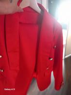Tailleur taille L. Couleur rouge, Vêtements | Femmes, Enlèvement, Rouge