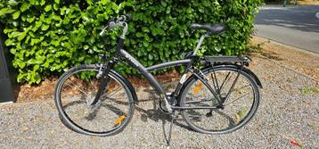 Vélo B’twin Original 500 – Tout équipé, excellent état, noir beschikbaar voor biedingen