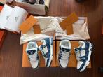 LV, Overige kleuren, Nieuw, Ophalen of Verzenden, Sneakers