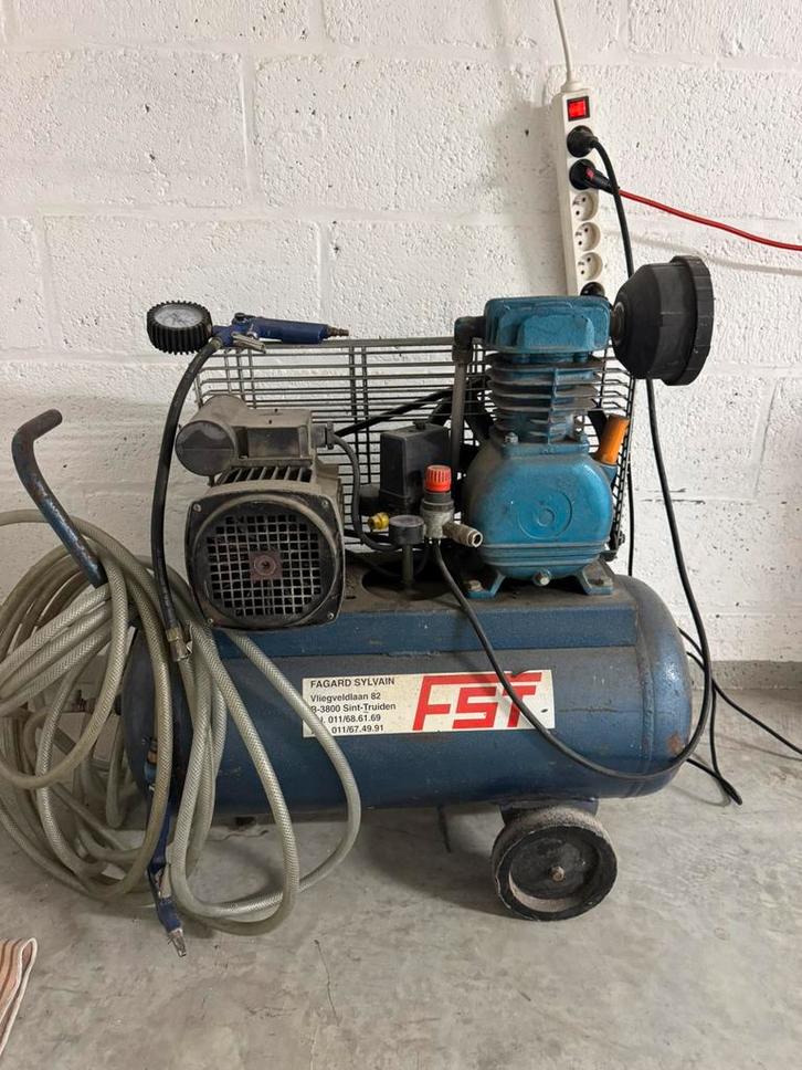 Compressor 50L motor brown, Doe-het-zelf en Bouw, Compressors, Gebruikt, 6 tot 10 bar, 25 tot 100 liter, Mobiel, Ophalen