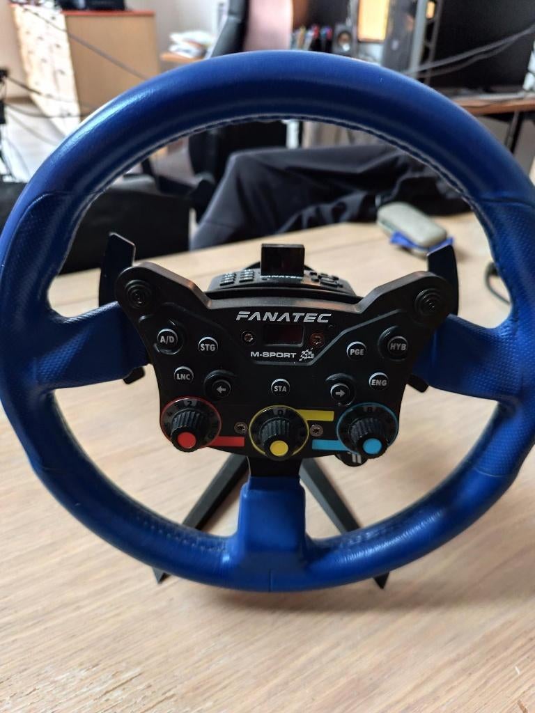 Volant FANATEC, Consoles de jeu & Jeux vidéo, Jeux | PC, 1 joueur, À partir de 12 ans, Enlèvement, Utilisé