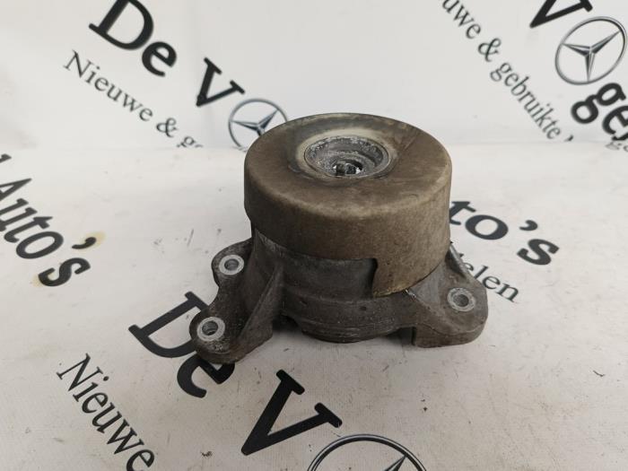 Support moteur d'un Mercedes GLC-Klasse, 3 mois de garantie, Utilisé, -, -