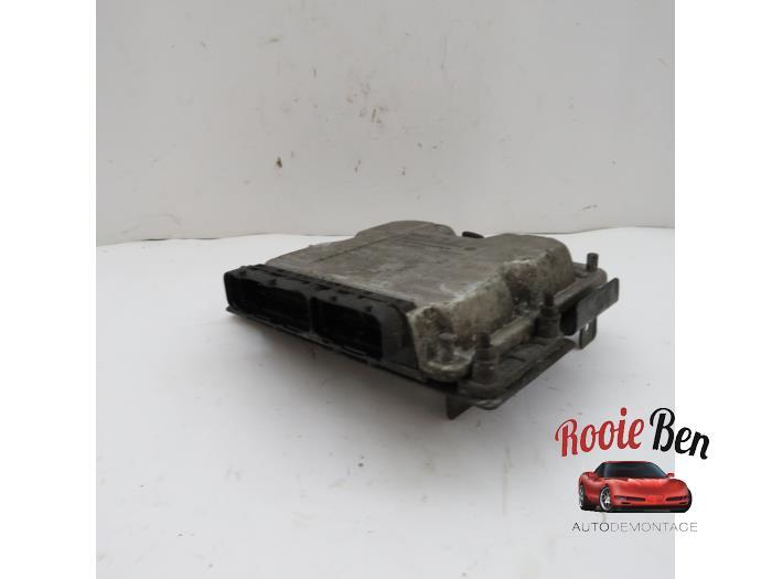 Ordinateur gestion moteur d'un Chrysler Voyager, Autos : Pièces & Accessoires, 3 mois de garantie, Utilisé, -, -