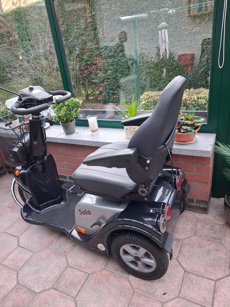 Scootmobiel Life & Mobility Solo 3 Active Silver, Diversen, Brommobielen en Scootmobielen, Gebruikt, Life and Mobility, 46 km of meer
