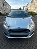 Ford Fiesta. Facelift. 2015.  Euro 6b, Auto's, Bedrijf, Zilver of Grijs, Euro 6, Zwart