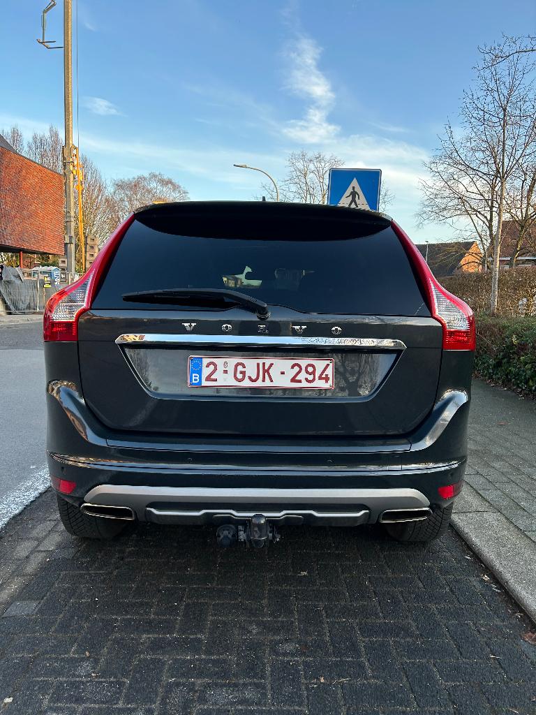 Volvo Xc60, Automaat, 4 cilinders, Zwart, Leder