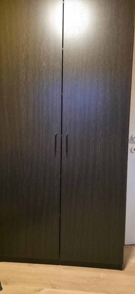 Zwarte kleerkast, Ophalen, 200 cm of meer, 50 tot 100 cm, 50 tot 75 cm