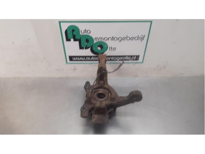 Fusee rechts-voor van een Opel Astra (Astra H 04-), Auto-onderdelen, Ophanging en Onderstel, Opel, Gebruikt, 3 maanden garantie