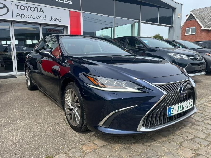 Lexus ES 300h Privilege Line, Autos, Lexus, ES, Régulateur de distance, Airbags, Air conditionné, Alarme, Bluetooth, Verrouillage central