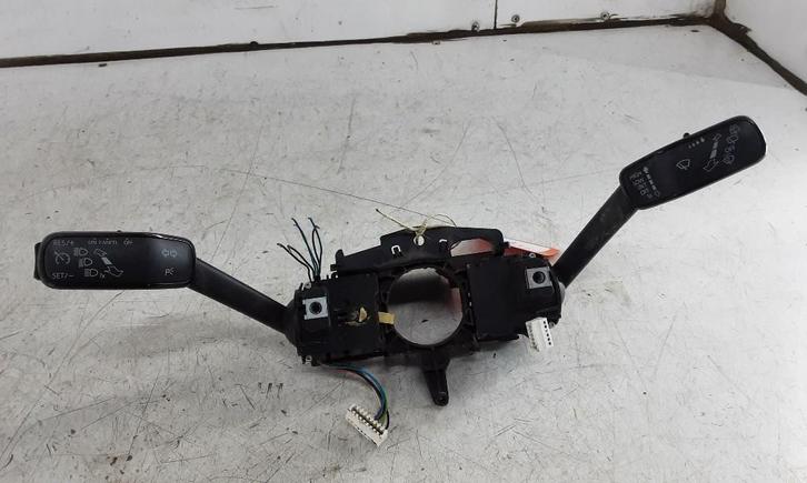 SCHAKELAAR Seat Leon (5FB) (01-2012/06-2020) (5Q0953507GD), Auto-onderdelen, Dashboard en Schakelaars, Seat, Gebruikt